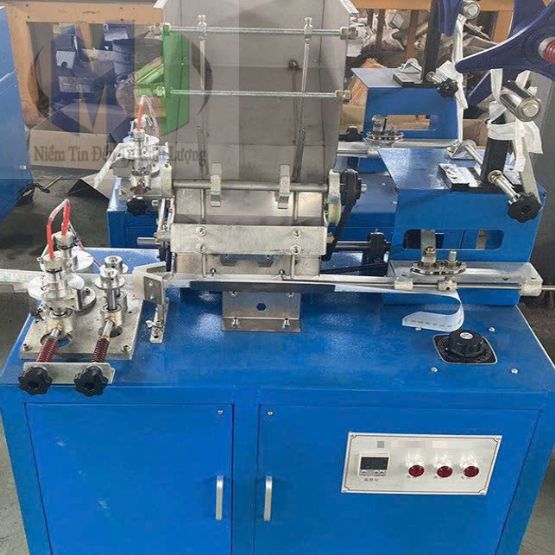 Máy đóng gói ống hút